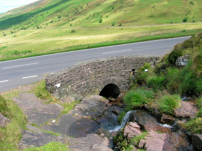 Stone Bridge A470